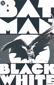 BATMAN BLACK & WHITE COMPENDIUM TP
