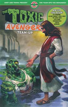 TOXIC AVENGER TEAM UP TP (MR)